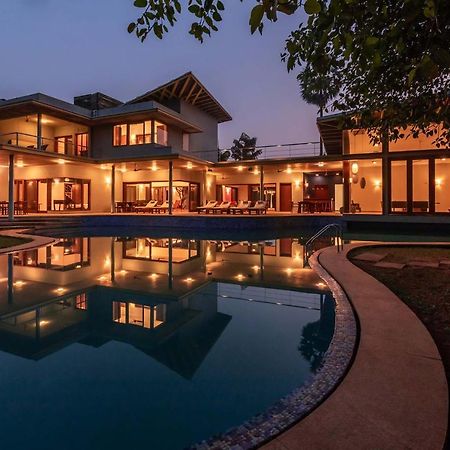 Jay House By Stayvista - Leisure Oasis With Pool, Snooker, Table Tennis & Foosball Fun Alībāg Exteriér fotografie